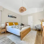 T3 Moderne Avec Terrasse, Piscine Et Parking Prive Apartment