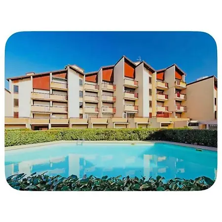 T3 Moderne Avec Terrasse, Piscine Et Parking Prive דירה