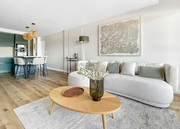 Lejlighed T3 Moderne Avec Terrasse, Piscine Et Parking Prive