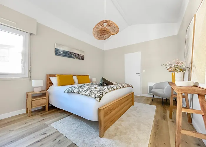 T3 Moderne Avec Terrasse, Piscine Et Parking Prive Lejlighed