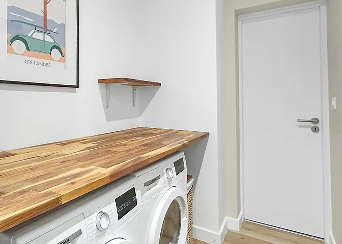 Lejlighed T3 Moderne Avec Terrasse, Piscine Et Parking Prive